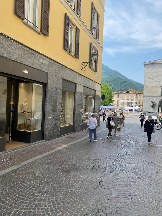 Love Loft Casa Vacanza Lecco
