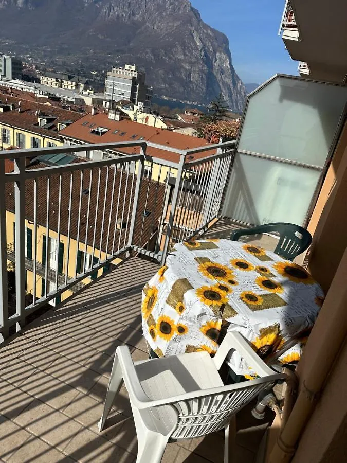 Love Loft Casa Vacanza Lecco Apartment
